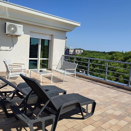 Hotel Alisei Lignano Sabbiadoro Eksteriør bilde