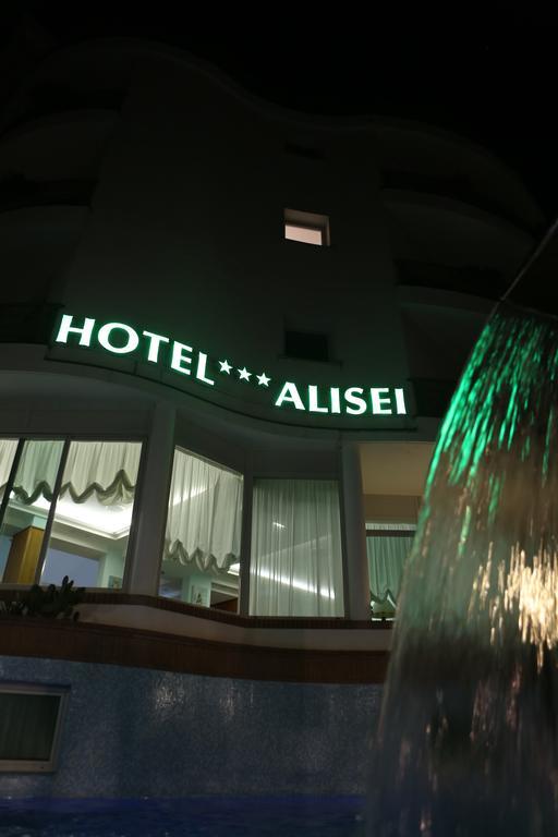 Hotel Alisei Lignano Sabbiadoro Eksteriør bilde
