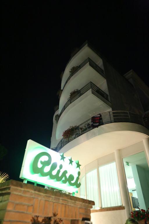 Hotel Alisei Lignano Sabbiadoro Eksteriør bilde
